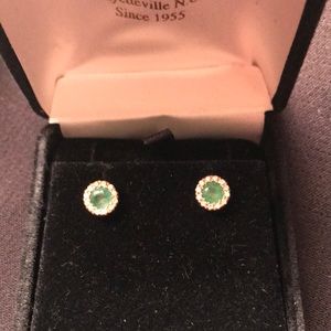 Emerald earrings